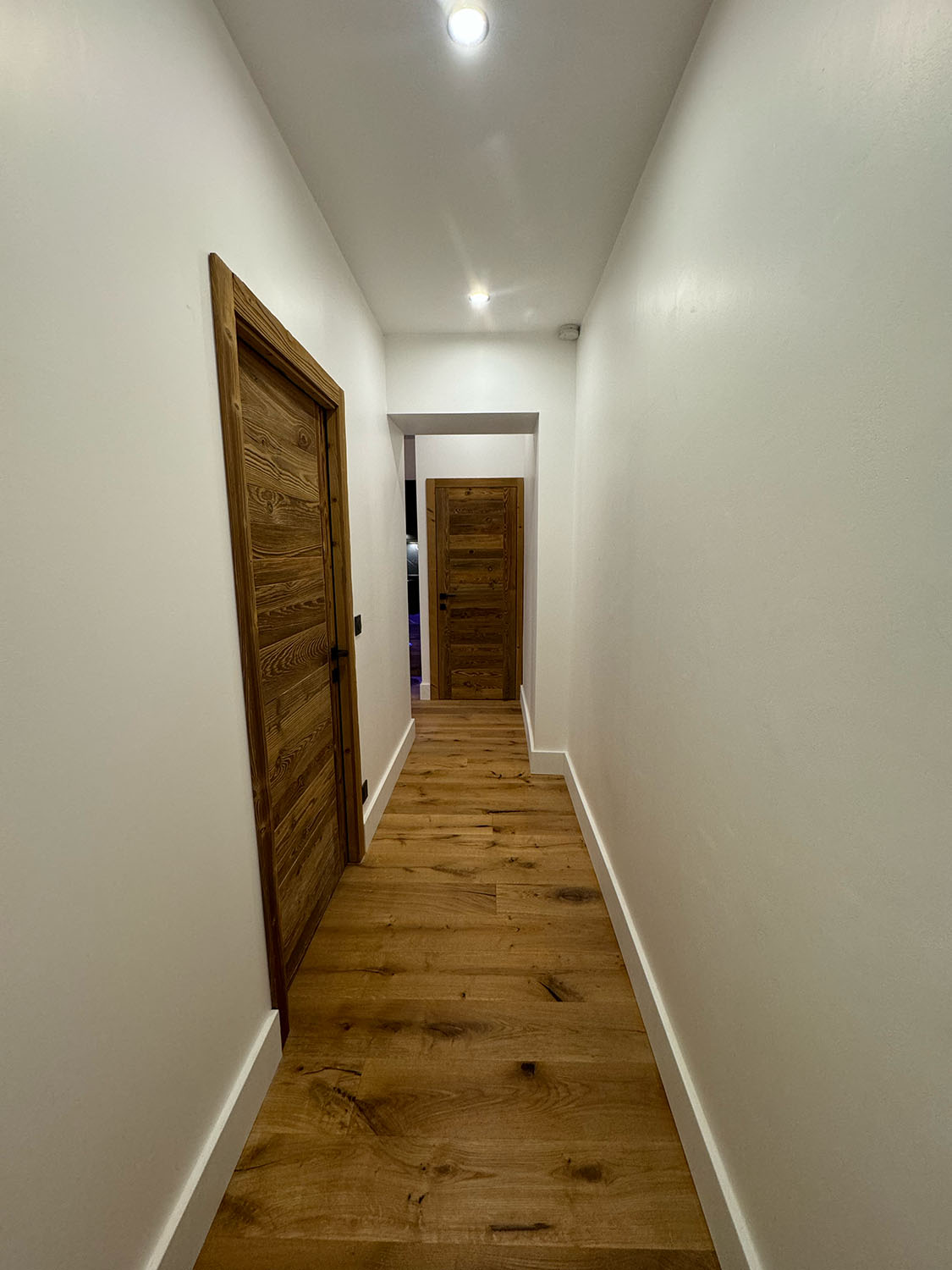 Parquets et portes en bois